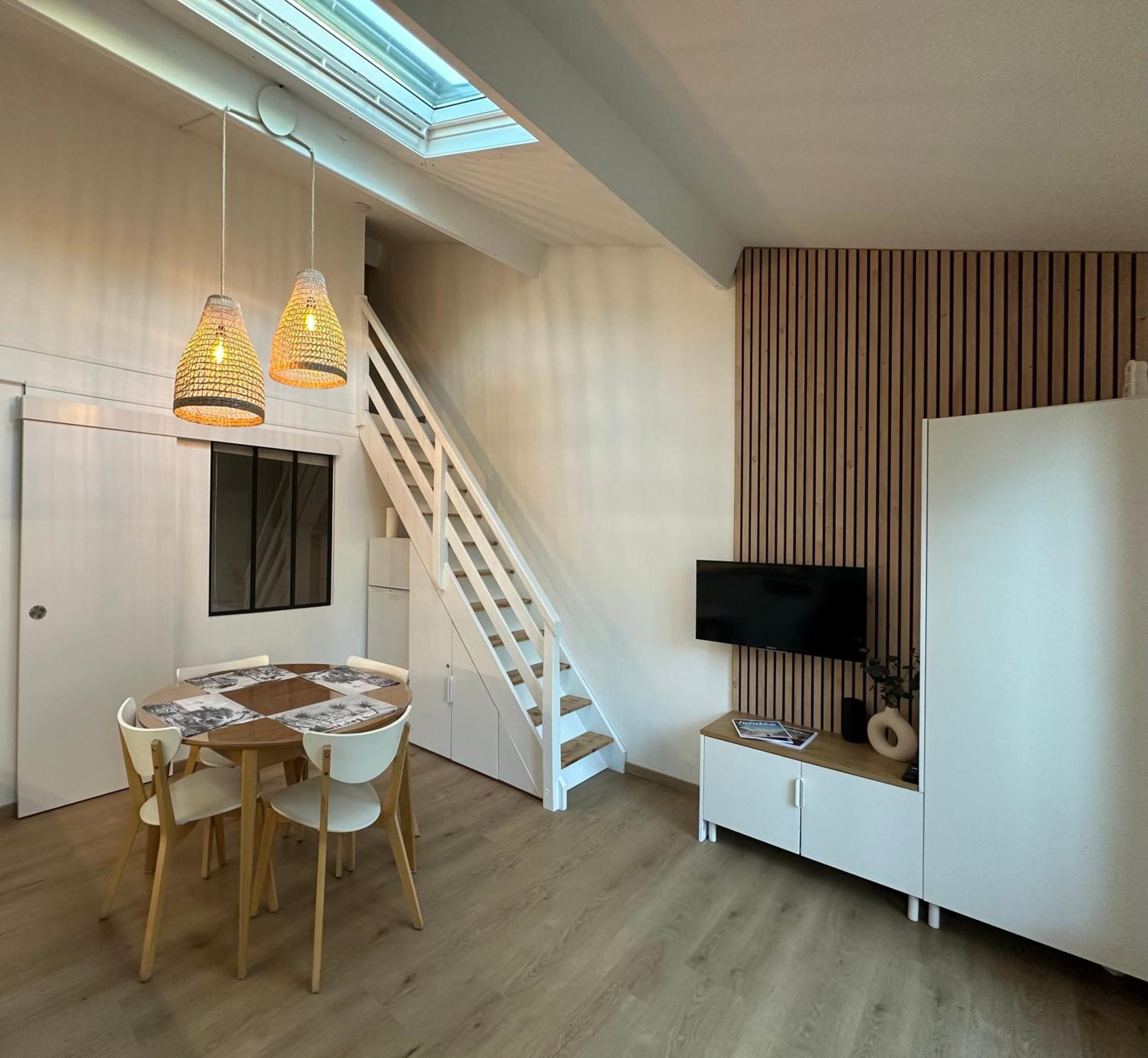 La Kozy - Maison Moderne, Mer, Foret, Piscine - Wifi Сен-Жан-де-Мон Екстер'єр фото